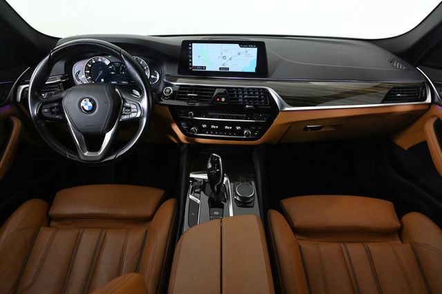 2018 BMW 5 Series 540i - 22943337 - 8