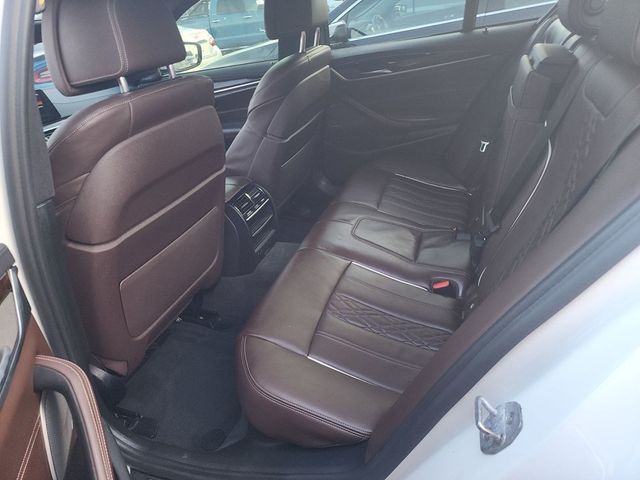 2018 BMW 5 Series 540i - 22991666 - 10