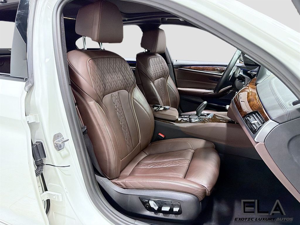 2018 BMW 5 Series 540i - 22991666 - 30