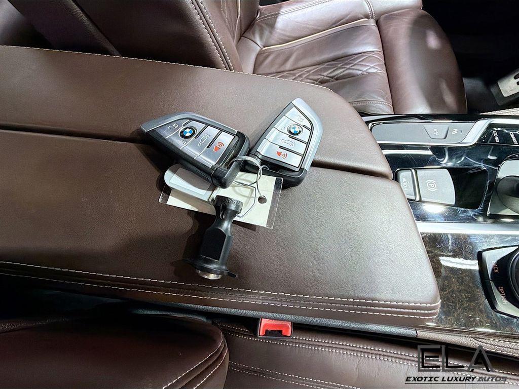 2018 BMW 5 Series 540i - 22991666 - 40