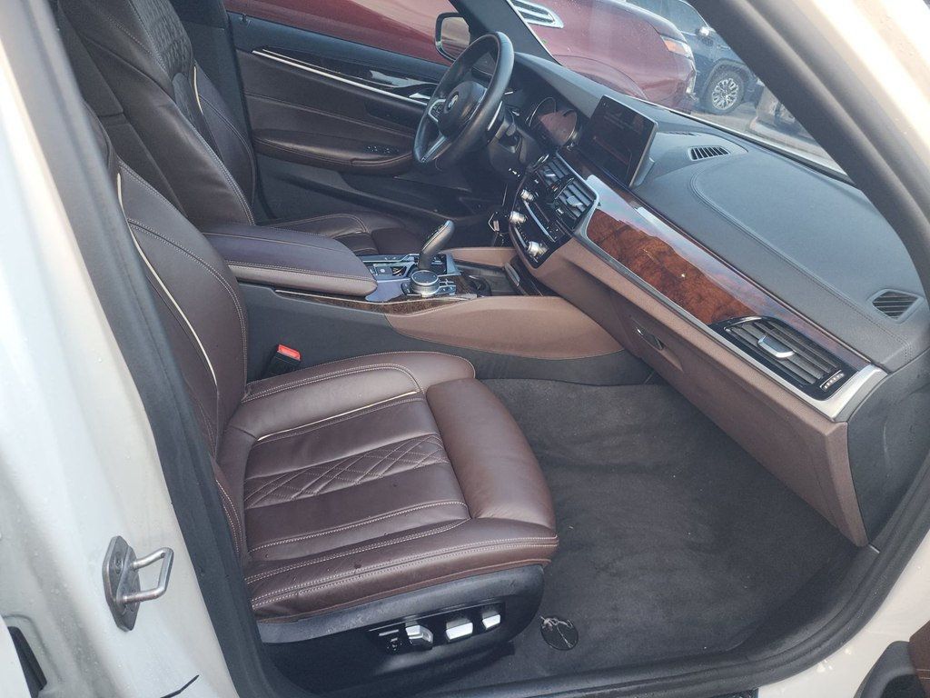 2018 BMW 5 Series 540i - 22991666 - 6