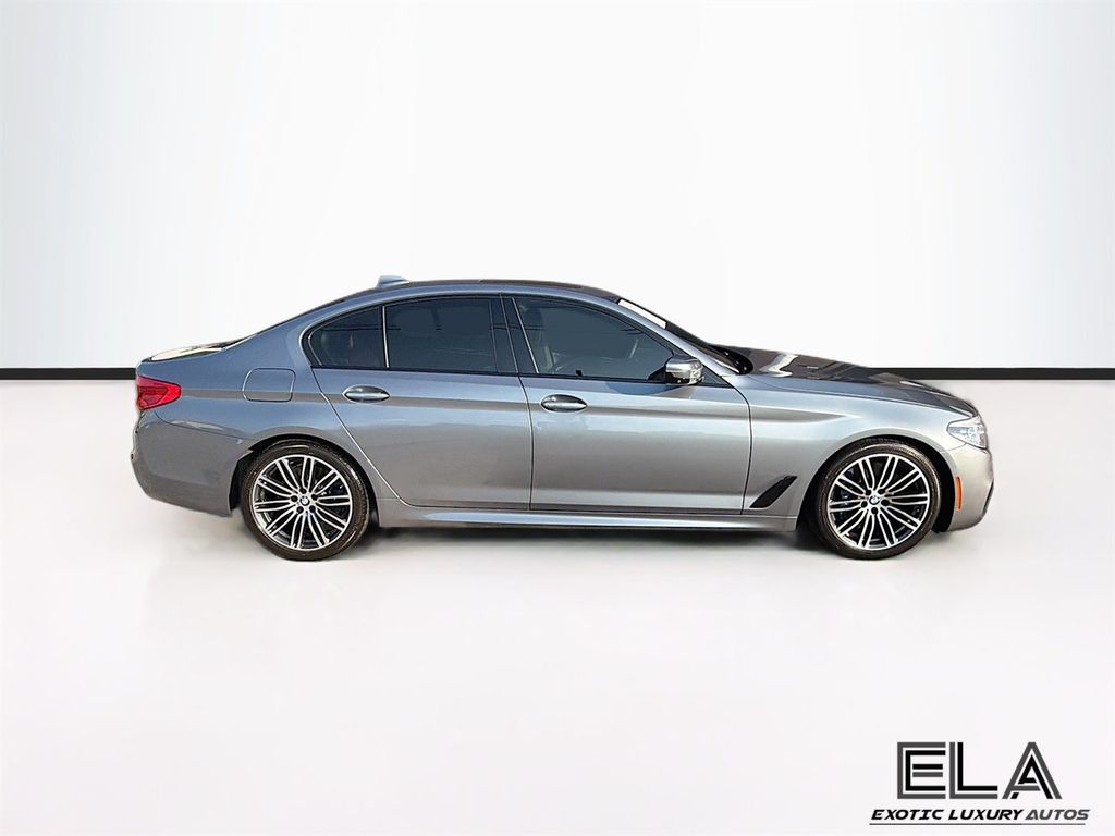 2018 BMW 5 Series 540i - 23033968 - 55