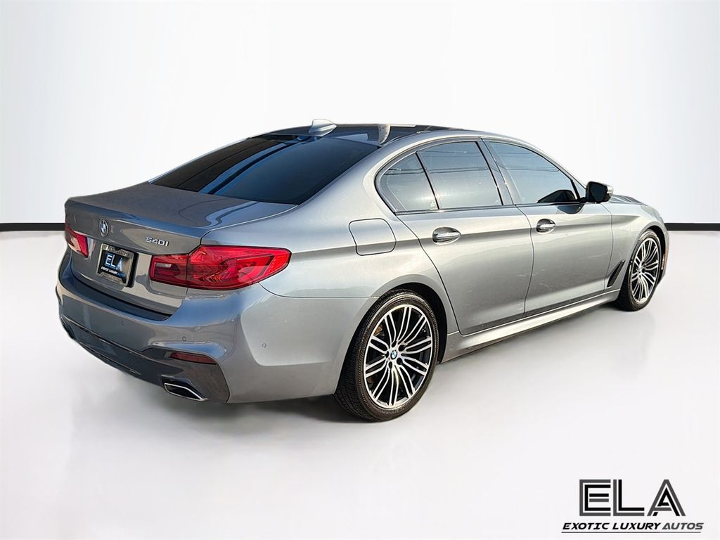 2018 BMW 5 Series 540i - 23033968 - 56