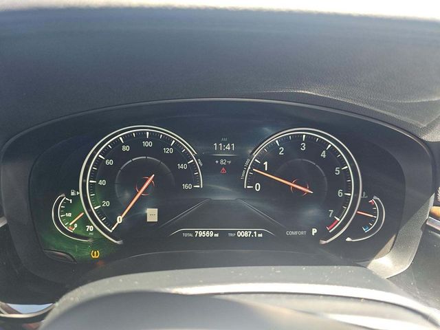 2018 BMW 5 Series 540i - 23033968 - 6