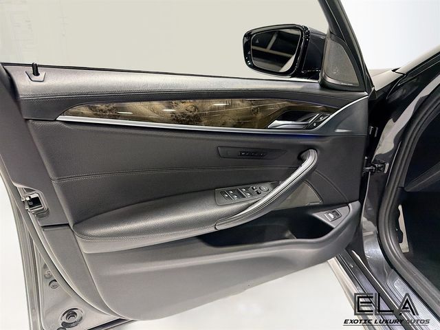 2018 BMW 5 Series 540i - 23046395 - 18