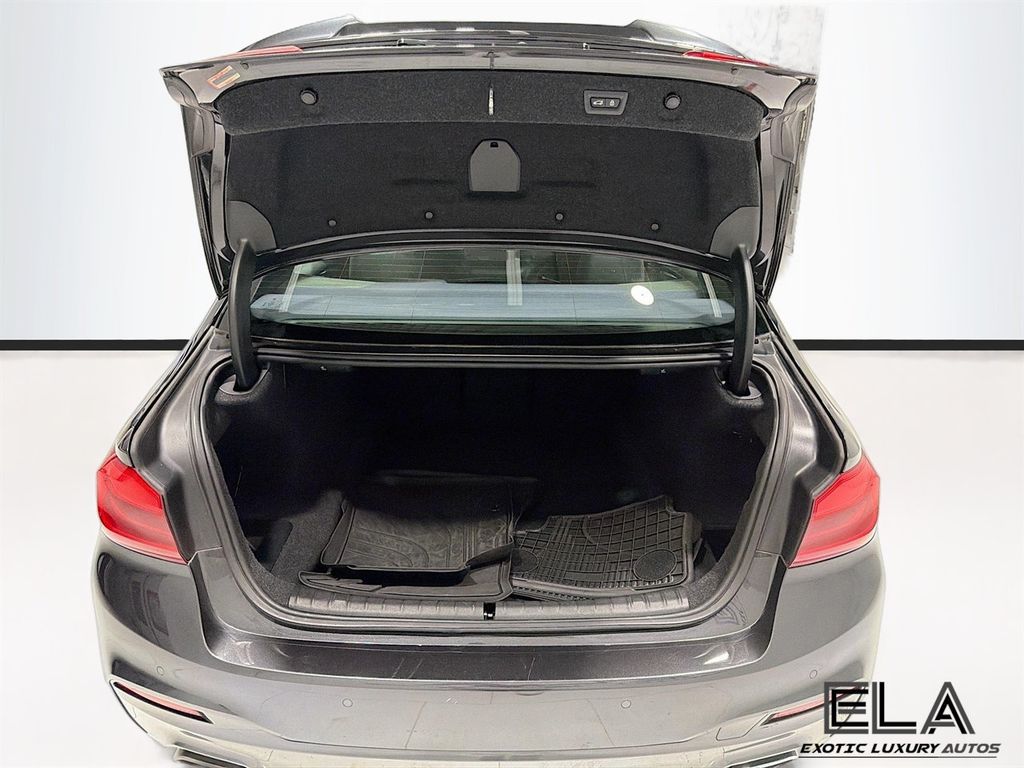 2018 BMW 5 Series 540i - 23046395 - 29