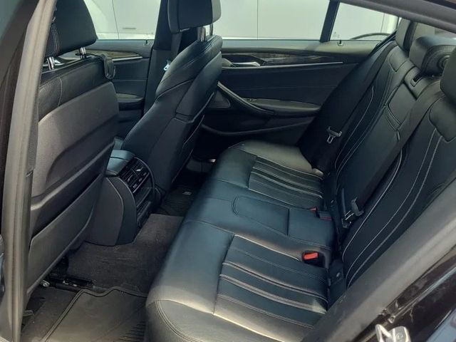 2018 BMW 5 Series 540i - 23046395 - 7