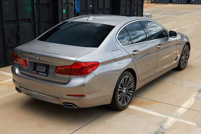 2018 BMW 5 Series 540i - 23040072 - 13