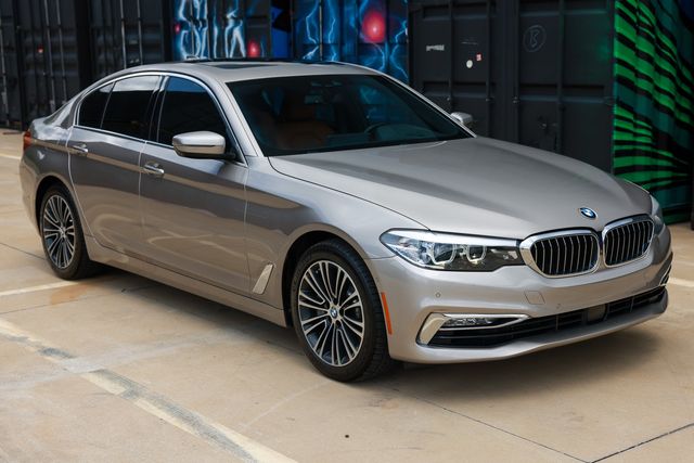 2018 BMW 5 Series 540i - 23040072 - 17