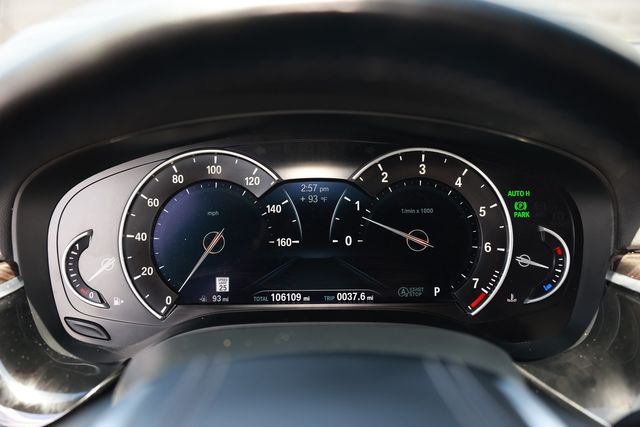 2018 BMW 5 Series 540i - 23040072 - 32