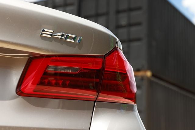 2018 BMW 5 Series 540i - 23040072 - 54