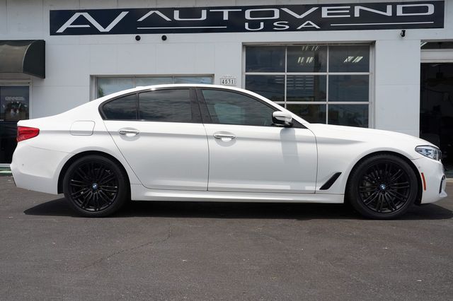 2018 BMW 5 Series 540i M Sport - 23046272 - 16