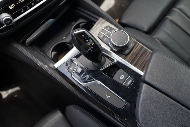 2018 BMW 5 Series 540i M Sport - 23046272 - 36