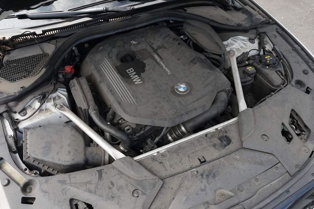 2018 BMW 5 Series 540i M Sport - 23046272 - 44