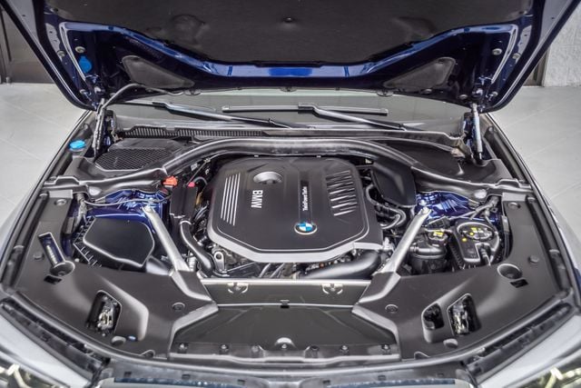 2018 BMW 5 Series 540i M SPORT - NAV - BACKUP CAM - BLUETOOTH - MUST SEE - 23002723 - 16