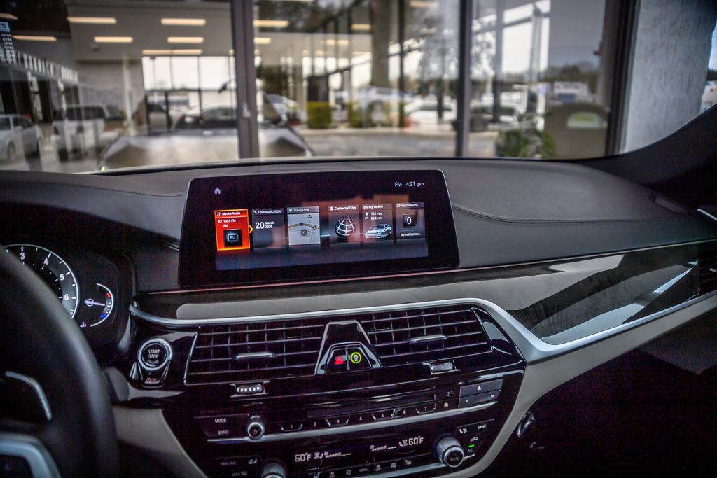 2018 BMW 5 Series 540i M SPORT - NAV - BACKUP CAM - BLUETOOTH - MUST SEE - 23002723 - 23