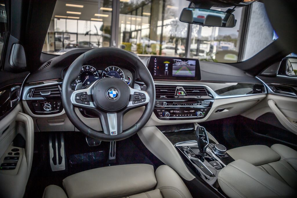 2018 BMW 5 Series 540i M SPORT - NAV - BACKUP CAM - BLUETOOTH - MUST SEE - 23002723 - 25