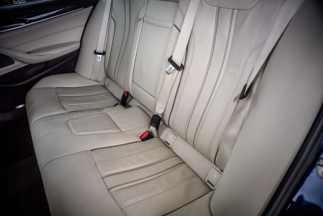 2018 BMW 5 Series 540i M SPORT - NAV - BACKUP CAM - BLUETOOTH - MUST SEE - 23002723 - 42