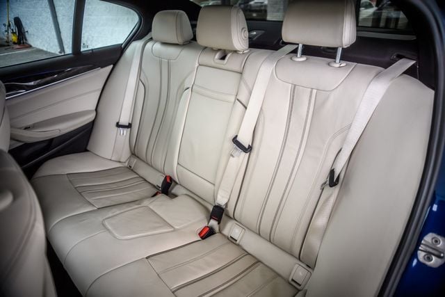 2018 BMW 5 Series 540i M SPORT - NAV - BACKUP CAM - BLUETOOTH - MUST SEE - 23002723 - 43