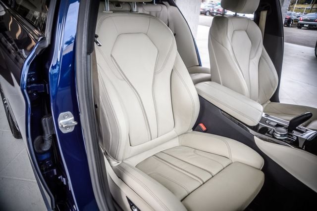 2018 BMW 5 Series 540i M SPORT - NAV - BACKUP CAM - BLUETOOTH - MUST SEE - 23002723 - 44