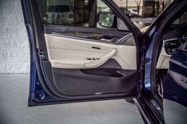 2018 BMW 5 Series 540i M SPORT - NAV - BACKUP CAM - BLUETOOTH - MUST SEE - 23002723 - 55