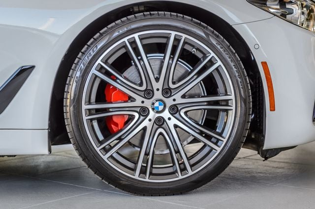 2018 BMW 5 Series 540i M SPORT - NAV - BACKUP CAM - BLUETOOTH - MUST SEE - 23023691 - 15