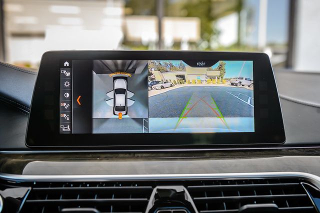 2018 BMW 5 Series 540i M SPORT - NAV - BACKUP CAM - BLUETOOTH - MUST SEE - 23023691 - 18