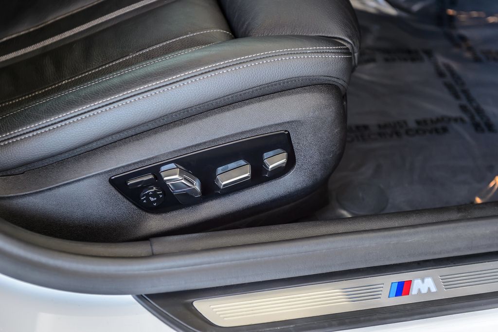 2018 BMW 5 Series 540i M SPORT - NAV - BACKUP CAM - BLUETOOTH - MUST SEE - 23023691 - 47