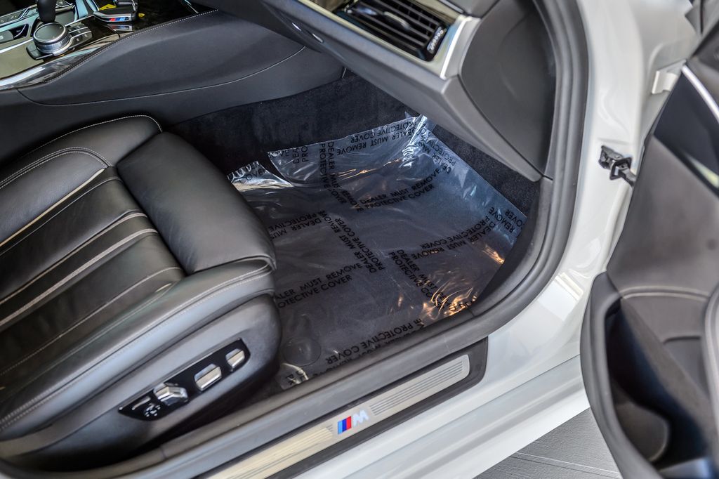 2018 BMW 5 Series 540i M SPORT - NAV - BACKUP CAM - BLUETOOTH - MUST SEE - 23023691 - 48