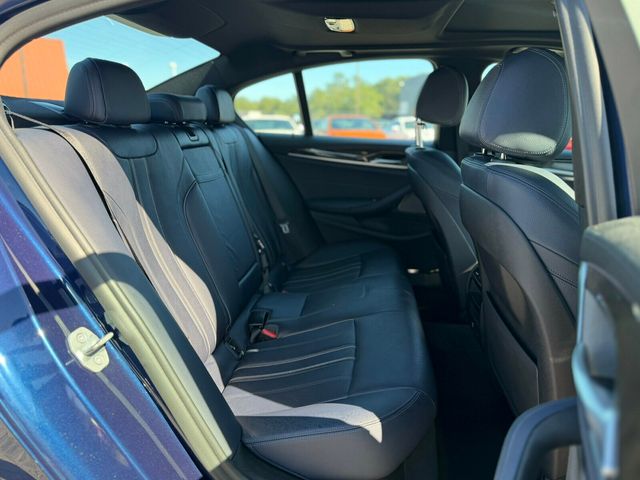 2018 BMW 5 Series 540i - M Sport Sedan - 22943406 - 11