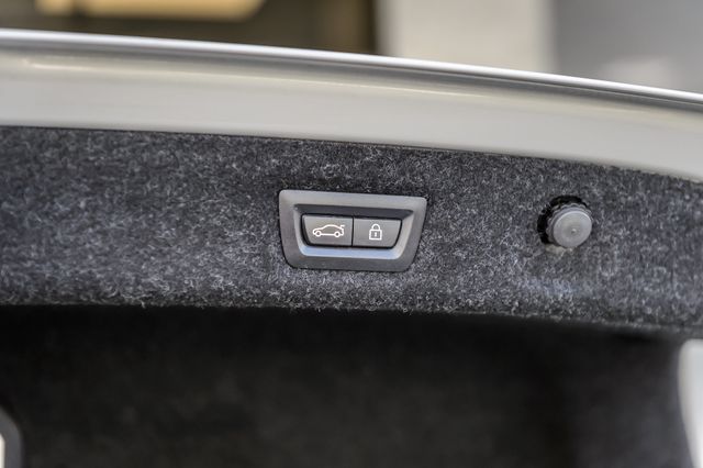 2018 BMW 5 Series 540i - WHITE ON BROWN -  NAV - BACKUP CAM - BLUETOOTH - MUST SEE - 23007549 - 11
