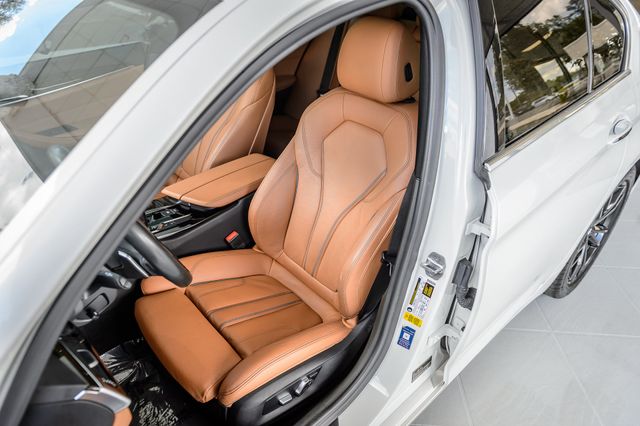2018 BMW 5 Series 540i - WHITE ON BROWN -  NAV - BACKUP CAM - BLUETOOTH - MUST SEE - 23007549 - 38
