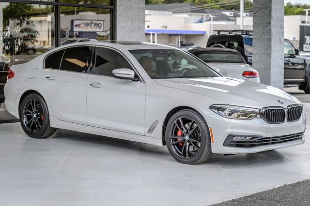 2018 BMW 5 Series 540i - WHITE ON BROWN -  NAV - BACKUP CAM - BLUETOOTH - MUST SEE - 23007549 - 3