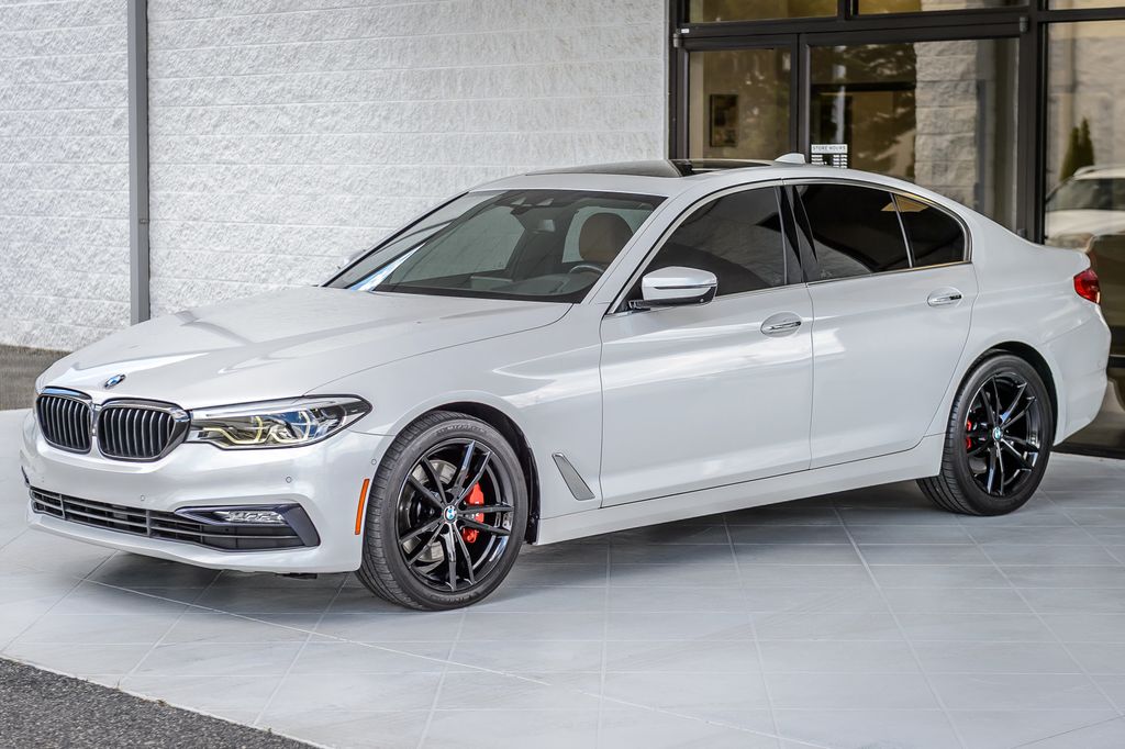 2018 BMW 5 Series 540i - WHITE ON BROWN -  NAV - BACKUP CAM - BLUETOOTH - MUST SEE - 23007549 - 5