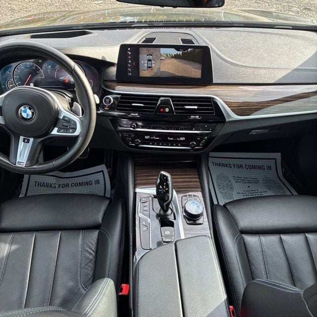 2018 BMW 5 Series 540i xDrive - 22945989 - 9