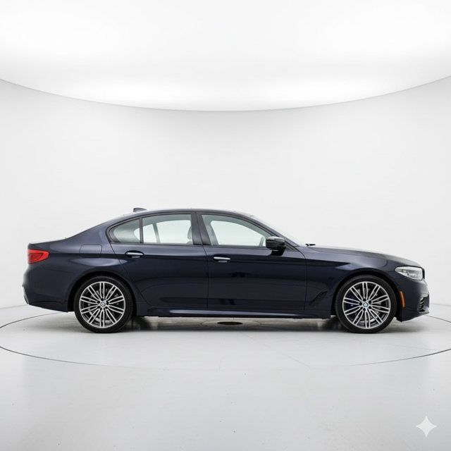 2018 BMW 5 Series 540i xDrive - 22945989 - 3