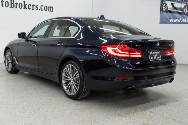 2018 BMW 5 Series 540i xDrive - 22963609 - 39