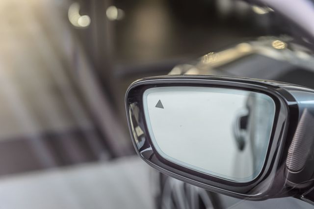 2018 BMW 5 Series 540i xDrive - 22994326 - 46