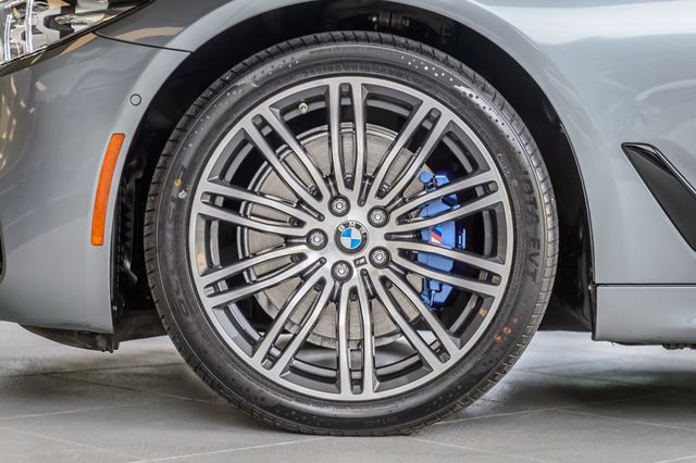 2018 BMW 5 Series 540i xDRIVE - M SPORT - NAV - BACKUP CAM - BLUETOOTH - GORGEOUS - 22994326 - 12