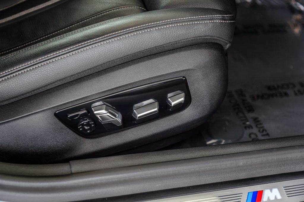 2018 BMW 5 Series 540i xDRIVE - M SPORT - NAV - BACKUP CAM - BLUETOOTH - GORGEOUS - 22994326 - 43