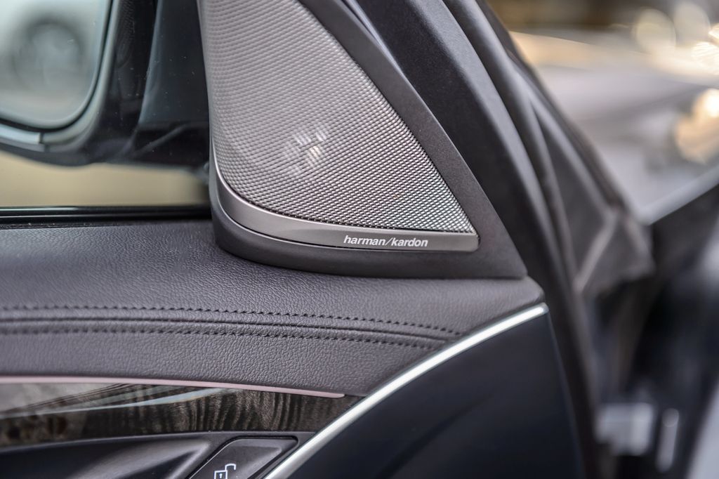 2018 BMW 5 Series 540i xDRIVE - M SPORT - NAV - BACKUP CAM - BLUETOOTH - GORGEOUS - 22994326 - 48