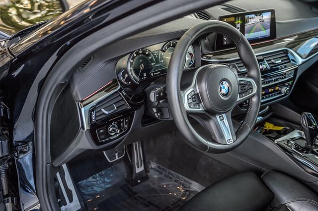 2018 BMW 5 Series 540i xDRIVE - M SPORT - NAV - BACKUP CAM - BLUETOOTH - GORGEOUS - 23007534 - 24