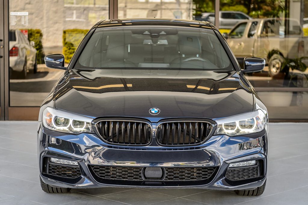 2018 BMW 5 Series 540i xDRIVE - M SPORT - NAV - BACKUP CAM - BLUETOOTH - GORGEOUS - 23007534 - 4