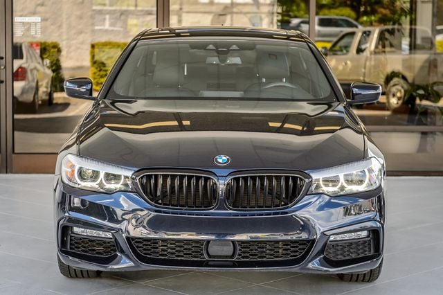2018 BMW 5 Series 540i xDRIVE - M SPORT - NAV - BACKUP CAM - BLUETOOTH - GORGEOUS - 23007534 - 4
