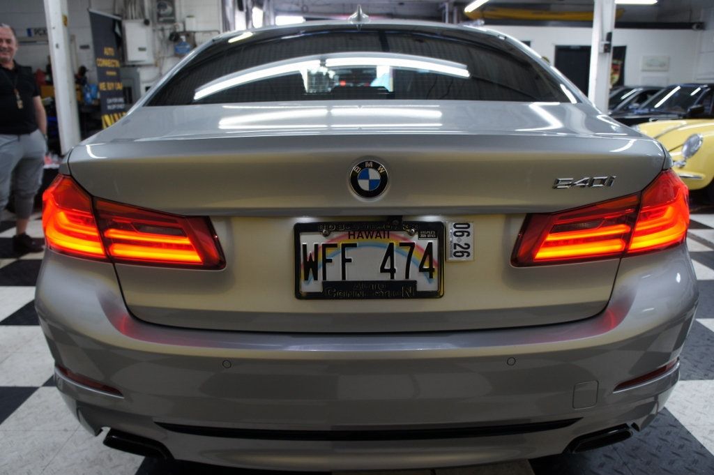 2018 BMW 5 Series 6 cyl turbocharged, 325 HP, SportLine, Stunning! - 22936845 - 36