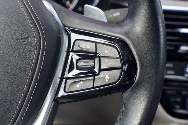 2018 BMW 5 Series LocalTrade/MSRP$59995/PremiumPkg/LuxuryPkg/HeatedSeats/NAV - 23003962 - 20