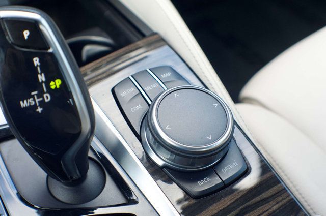 2018 BMW 5 Series LocalTrade/MSRP$59995/PremiumPkg/LuxuryPkg/HeatedSeats/NAV - 23003962 - 25