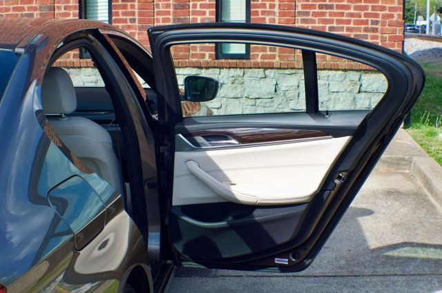 2018 BMW 5 Series LocalTrade/MSRP$59995/PremiumPkg/LuxuryPkg/HeatedSeats/NAV - 23003962 - 49
