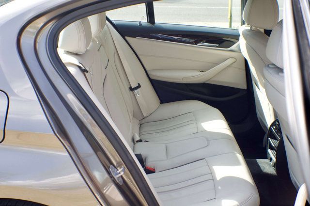 2018 BMW 5 Series LocalTrade/MSRP$59995/PremiumPkg/LuxuryPkg/HeatedSeats/NAV - 23003962 - 50