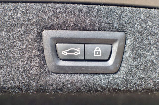 2018 BMW 5 Series LocalTrade/MSRP$59995/PremiumPkg/LuxuryPkg/HeatedSeats/NAV - 23003962 - 53